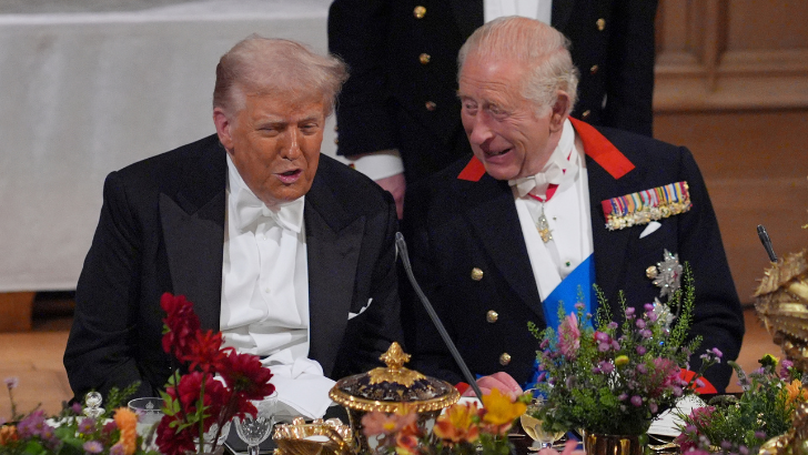 https://www.salarnews.in/public/uploads/images/newsimages/maannewsimage18092025_155358_Trump & Charles.png
